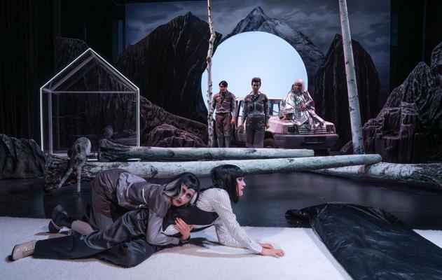 Szene aus JUGEND OHNE GOTT, Foto: Bernd Schönberger, Lizenz: Brandenburgische Kulturstiftung Cottbus-Frankfurt (Oder)